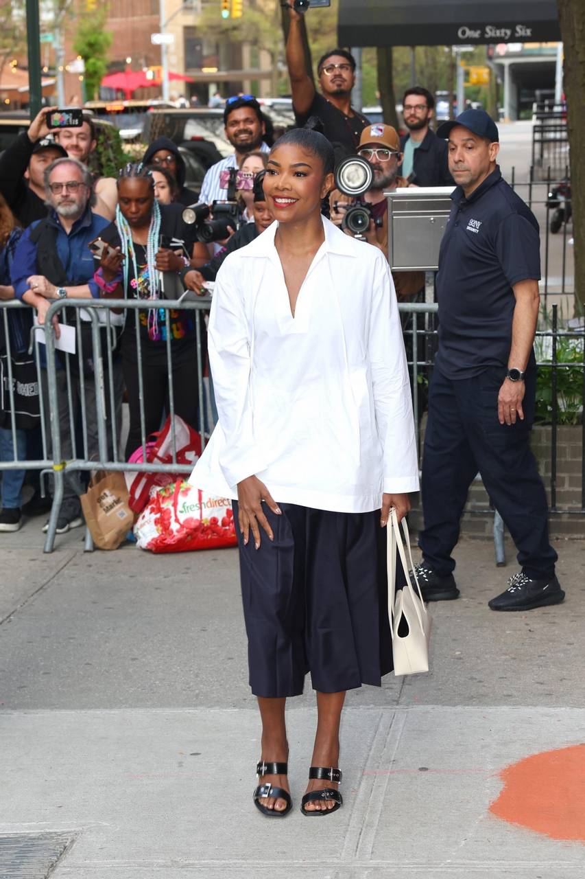 Gabrielle Union Feet